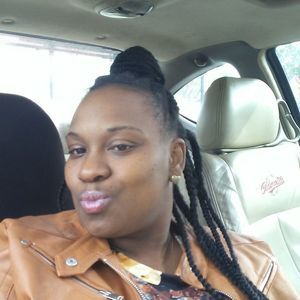 Meet your Posher, Tee tee